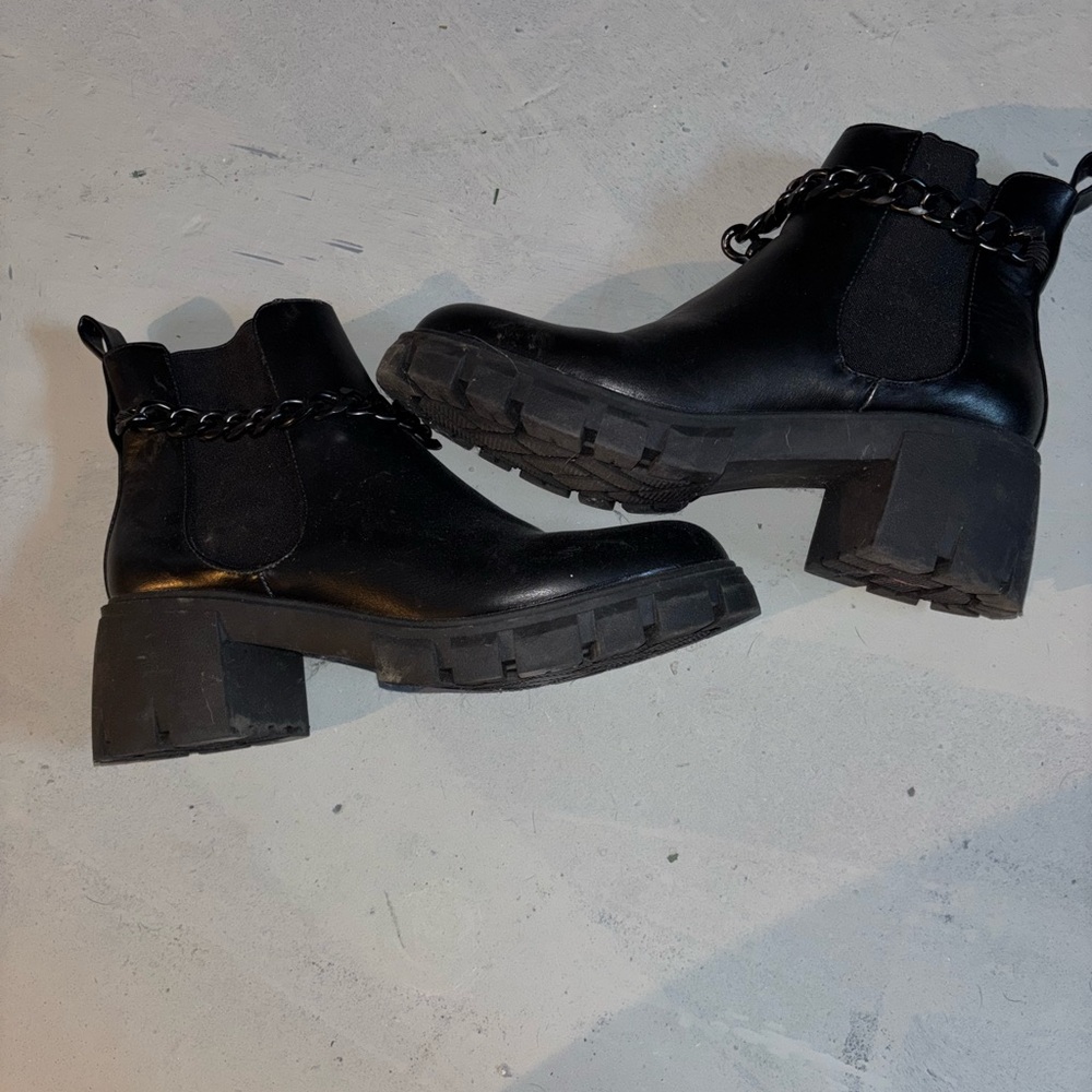 Black Chunky Heel Ankle Boots